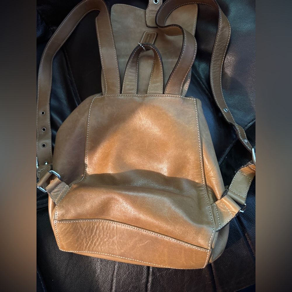COACH Vintage Light Tan Leather Legacy Drawstring Backpack Bag 9569 small - Picture 8 of 16